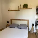 בית נופש Maison 4 Chbs Avec Jacuzzi, Au Pied De La Piste Cyclable לאקאנו