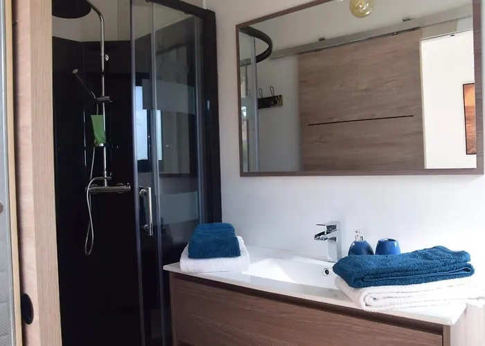 Σπίτι διακοπών Maison 4 Chbs Avec Jacuzzi, Au Pied De La Piste Cyclable Lacanau