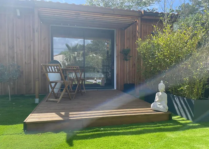 Maison 4 Chbs Avec Jacuzzi, Au Pied De La Piste Cyclable Lacanau
